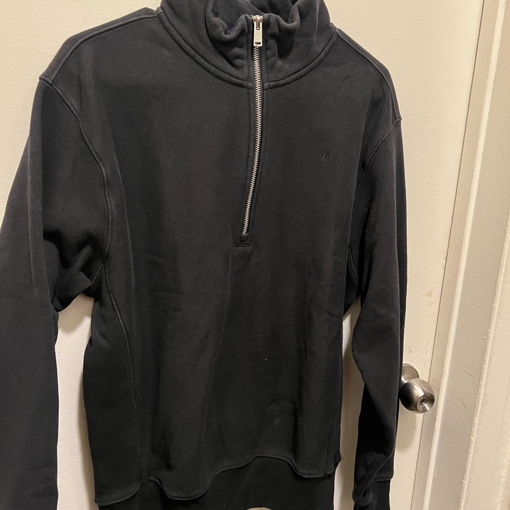 champion sweater size small